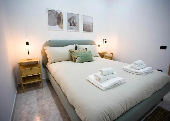 Casa Pelusa: Apartment near Maradona Murales